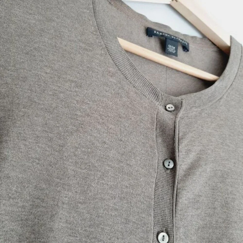BANANA REPUBLIC Cardigan Button Down Silk Cotton Blend Green Grey Sz M Flawed - Picture 4 of 13
